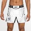 UFC Adrenaline by Venum Authentic Fight Night Pantalón corto de lucha para Hombre / Corte Corto / Blanco
